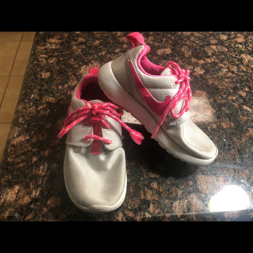 Kids shoes